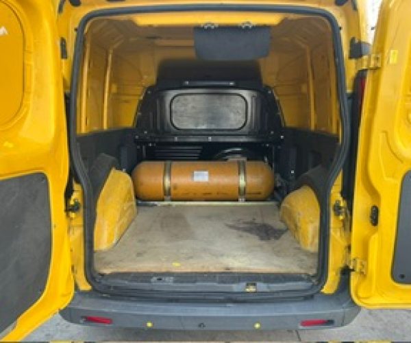 57C5C7F6-6903-410E-B203-CDB34FC3CA3C